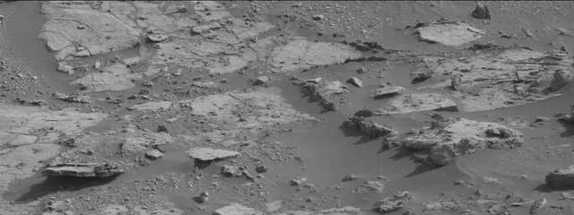 Sol 2679: Mast Camera (Mastcam)