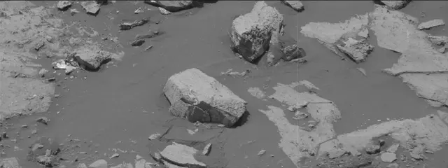 Sol 2680: Mast Camera (Mastcam)