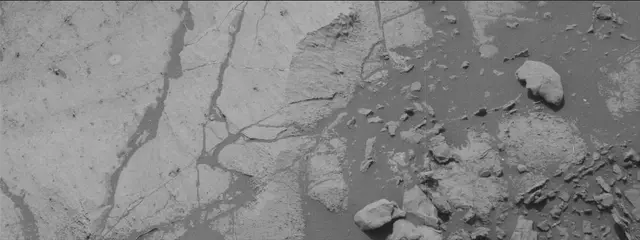 Sol 2680: Mast Camera (Mastcam)
