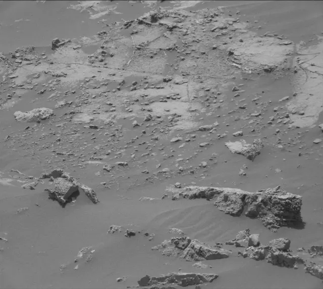 Sol 2680: Mast Camera (Mastcam)