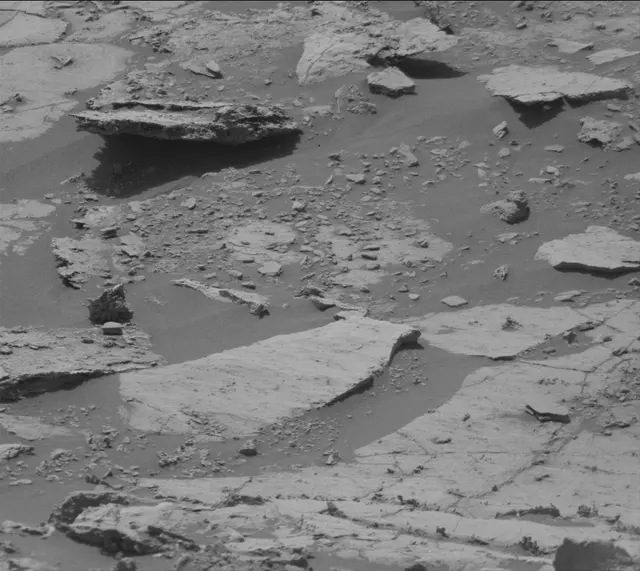 Sol 2680: Mast Camera (Mastcam)