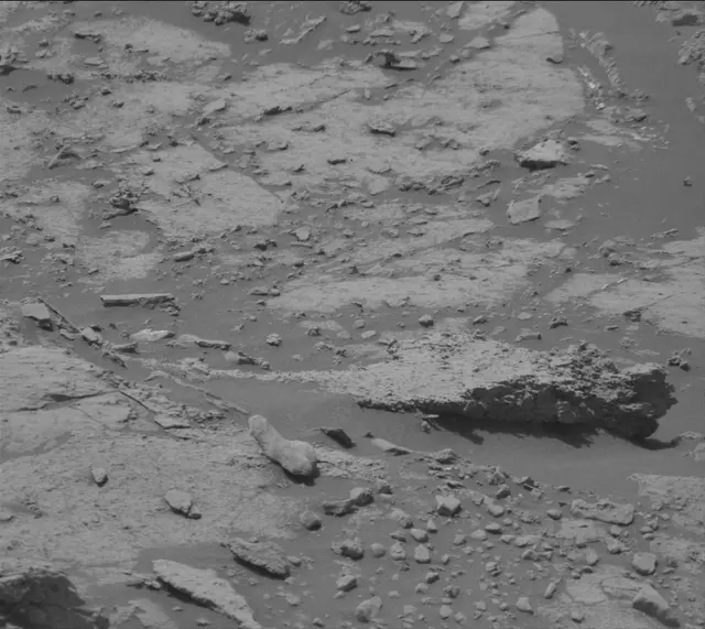 Sol 2680: Mast Camera (Mastcam)