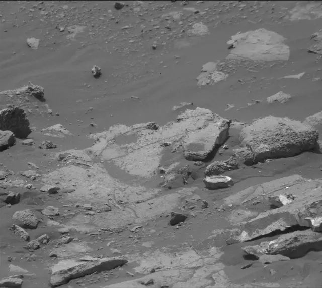 Sol 2680: Mast Camera (Mastcam)