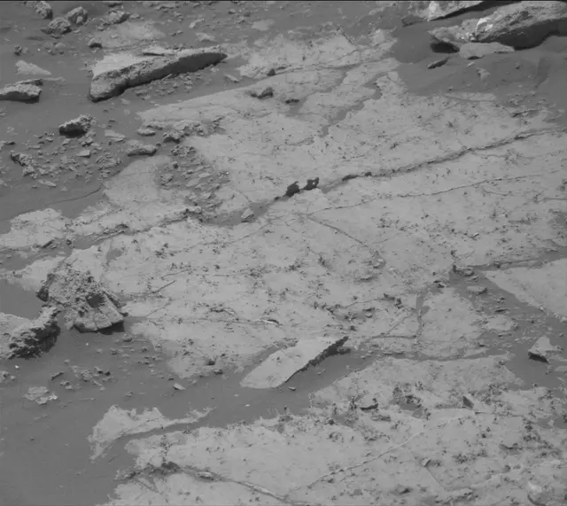 Sol 2680: Mast Camera (Mastcam)