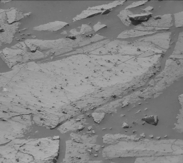 Sol 2680: Mast Camera (Mastcam)