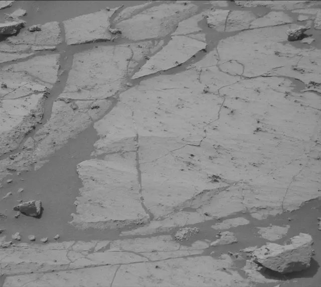 Sol 2680: Mast Camera (Mastcam)