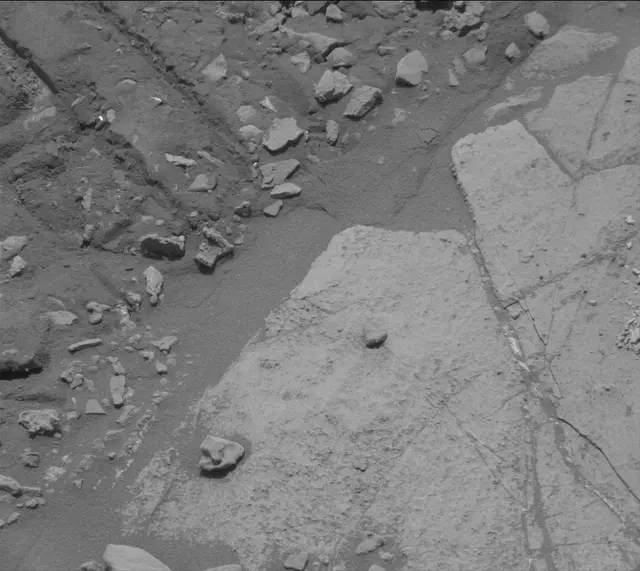 Sol 2680: Mast Camera (Mastcam)