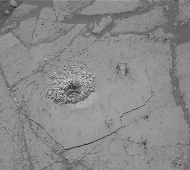 Sol 2680: Mast Camera (Mastcam)