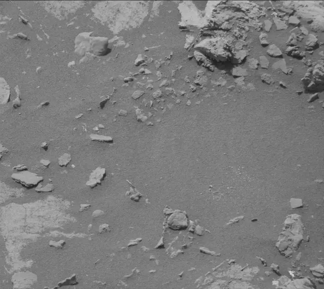 Sol 2680: Mast Camera (Mastcam)