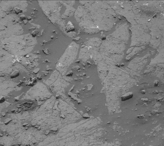 Sol 2680: Mast Camera (Mastcam)