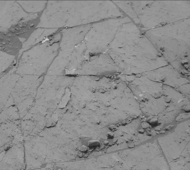 Sol 2680: Mast Camera (Mastcam)