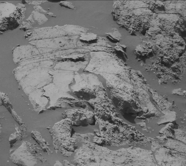 Sol 2680: Mast Camera (Mastcam)