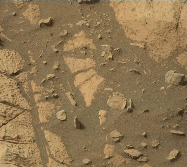 Sol 2683: Mast Camera (Mastcam)