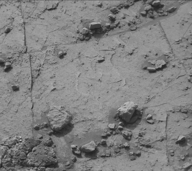 Sol 2684: Mast Camera (Mastcam)