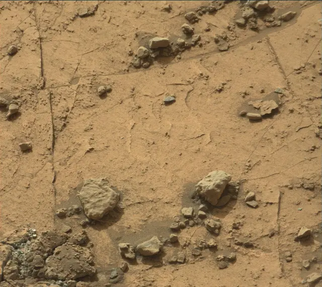 Sol 2684: Mast Camera (Mastcam)