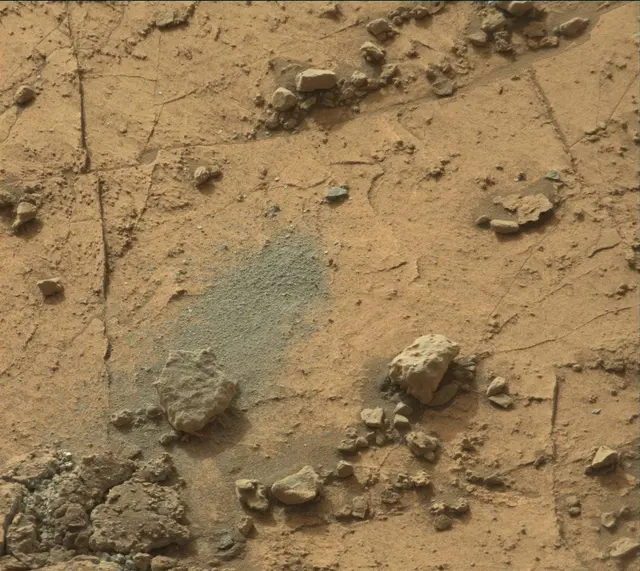Sol 2684: Mast Camera (Mastcam)