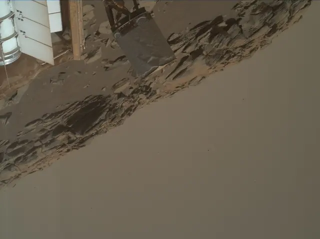 Sol 2687: Mars Hand Lens Imager (MAHLI)