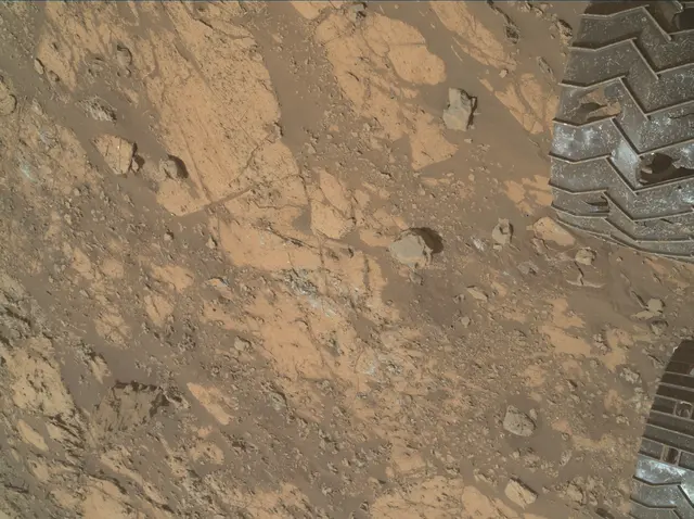 Sol 2687: Mars Hand Lens Imager (MAHLI)