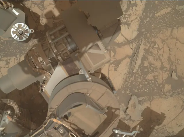 Sol 2687: Mars Hand Lens Imager (MAHLI)