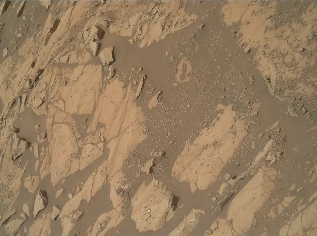 Sol 2687: Mars Hand Lens Imager (MAHLI)