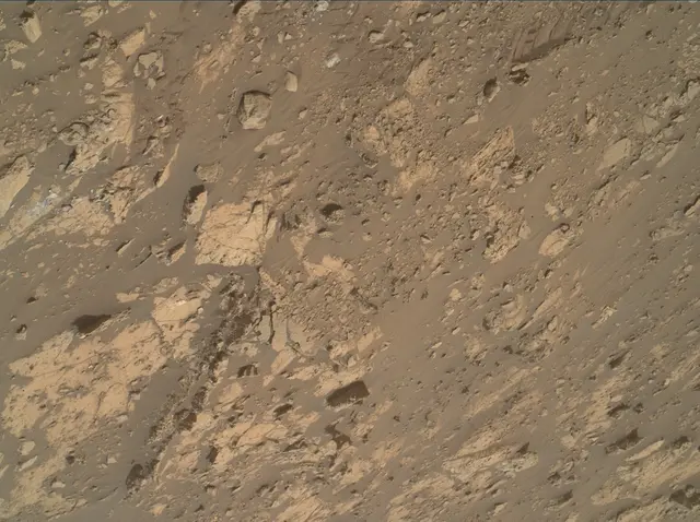 Sol 2687: Mars Hand Lens Imager (MAHLI)