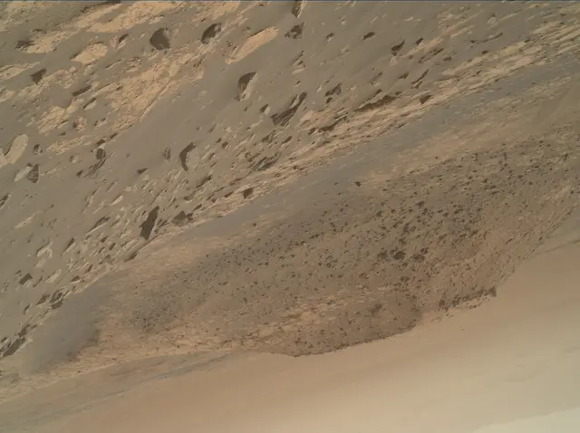 Sol 2687: Mars Hand Lens Imager (MAHLI)