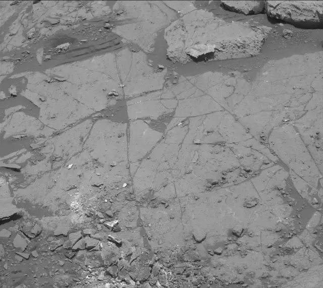 Sol 2688: Mast Camera (Mastcam)