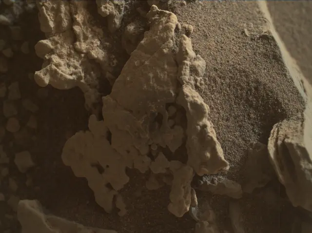 Sol 2690: Mars Hand Lens Imager (MAHLI)