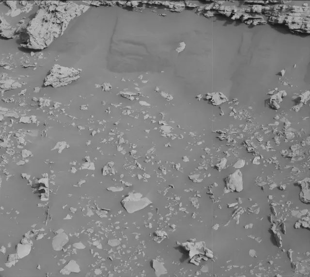 Sol 2691: Mast Camera (Mastcam)
