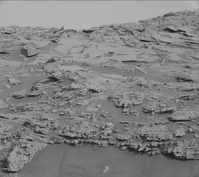 Sol 2691: Mast Camera (Mastcam)