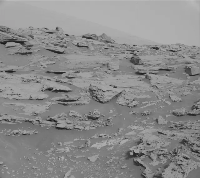 Sol 2691: Mast Camera (Mastcam)