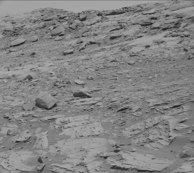 Sol 2692: Mast Camera (Mastcam)