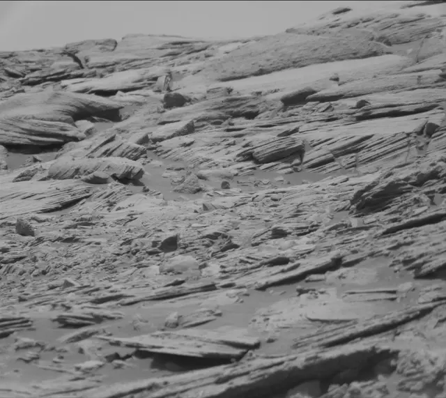 Sol 2692: Mast Camera (Mastcam)