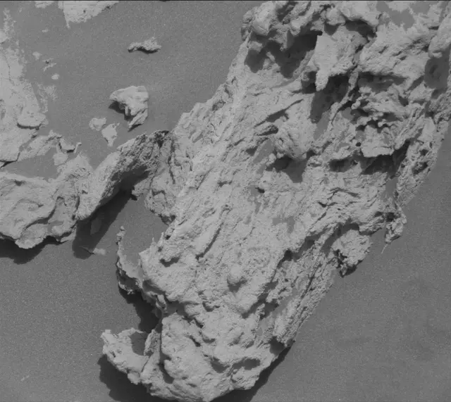 Sol 2693: Mast Camera (Mastcam)