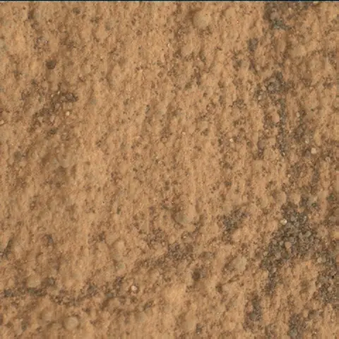 Sol 2694: Mars Hand Lens Imager (MAHLI)