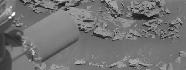 Sol 2695: Mast Camera (Mastcam)