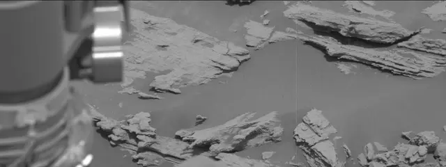 Sol 2695: Mast Camera (Mastcam)