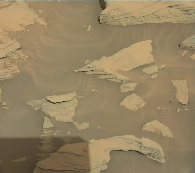 Sol 2695: Mast Camera (Mastcam)