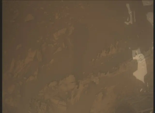 Sol 2695: Mars Descent Imager (MARDI)
