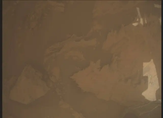 Sol 2695: Mars Descent Imager (MARDI)