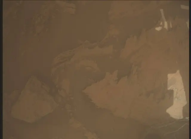 Sol 2695: Mars Descent Imager (MARDI)