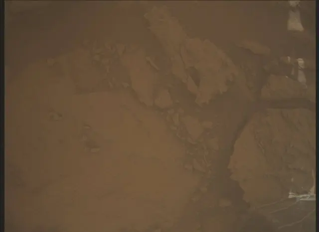 Sol 2695: Mars Descent Imager (MARDI)