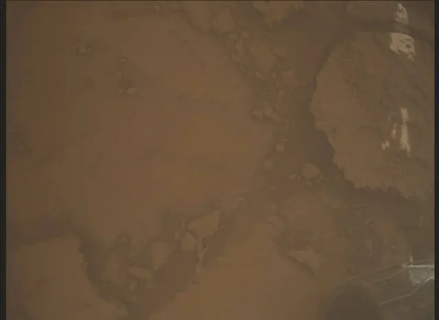Sol 2695: Mars Descent Imager (MARDI)