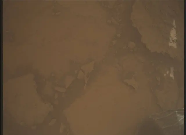 Sol 2695: Mars Descent Imager (MARDI)