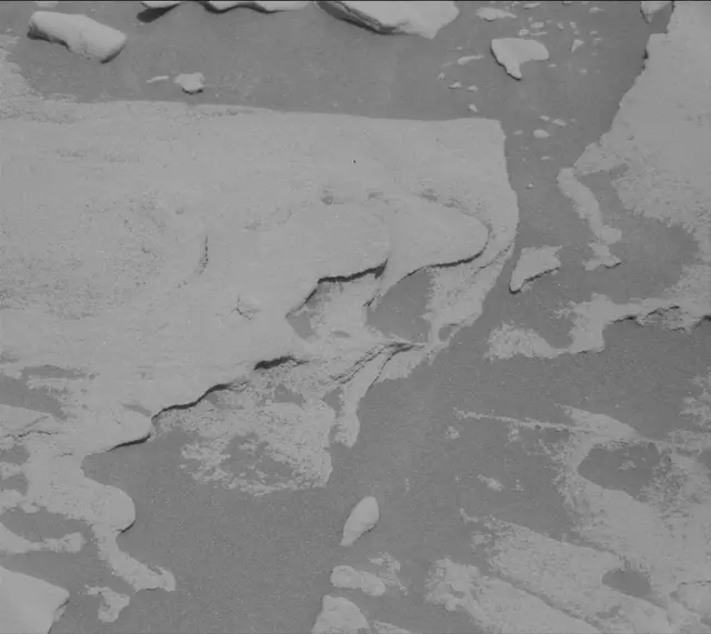 Sol 2696: Mast Camera (Mastcam)