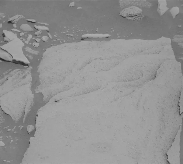 Sol 2696: Mast Camera (Mastcam)
