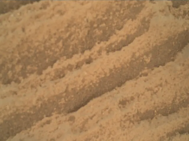 Sol 2696: Mars Hand Lens Imager (MAHLI)