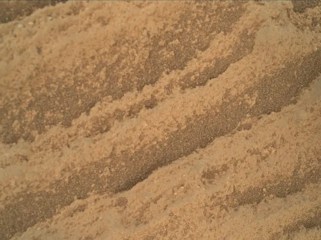 Sol 2696: Mars Hand Lens Imager (MAHLI)