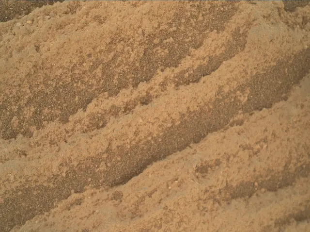 Sol 2696: Mars Hand Lens Imager (MAHLI)