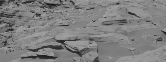 Sol 2697: Mast Camera (Mastcam)
